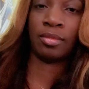 Meet your Posher, Me'kia